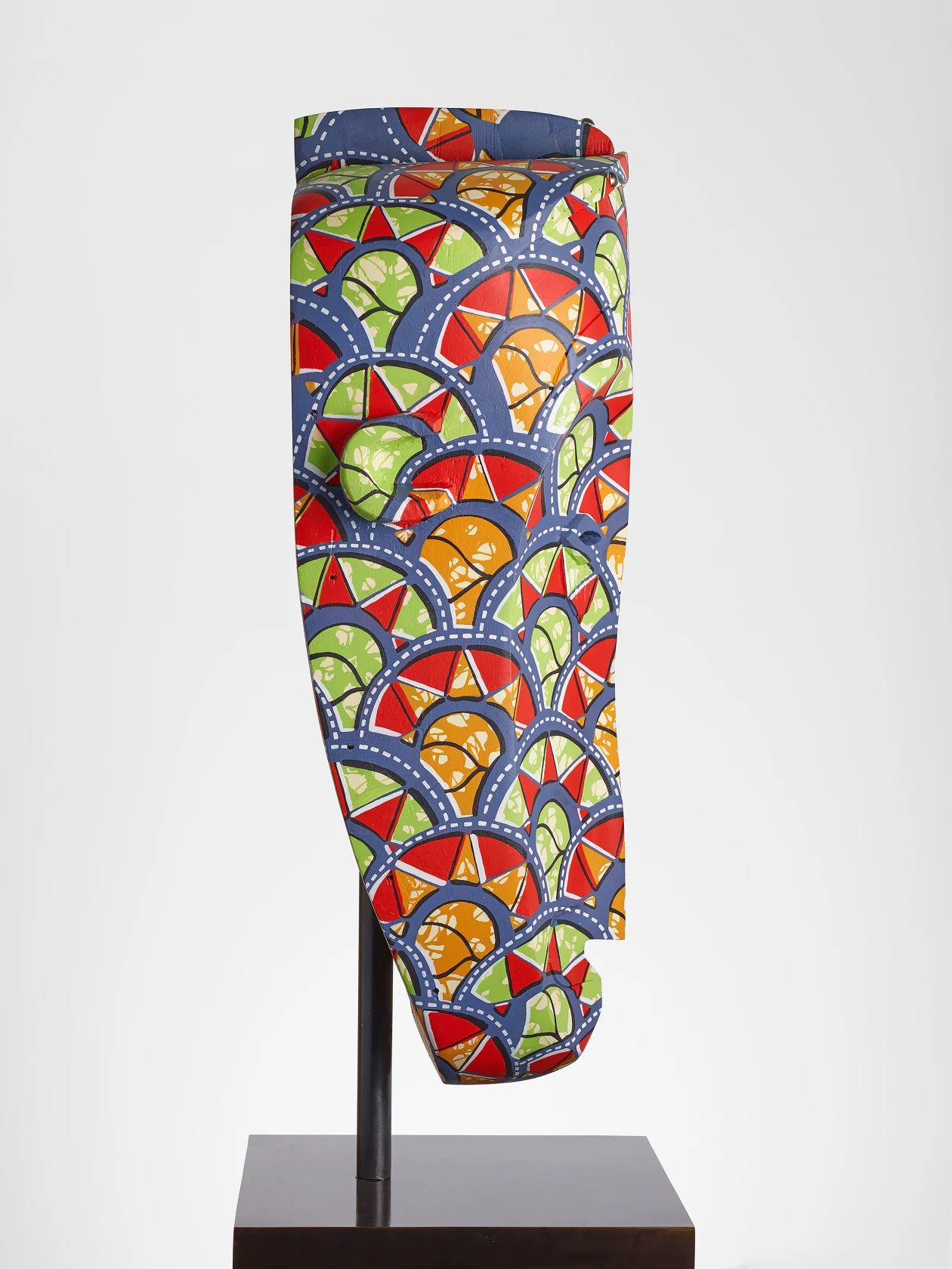 Yinka Shonibare, Hybrid Mask (Fang Ngil), 2020 - 2021