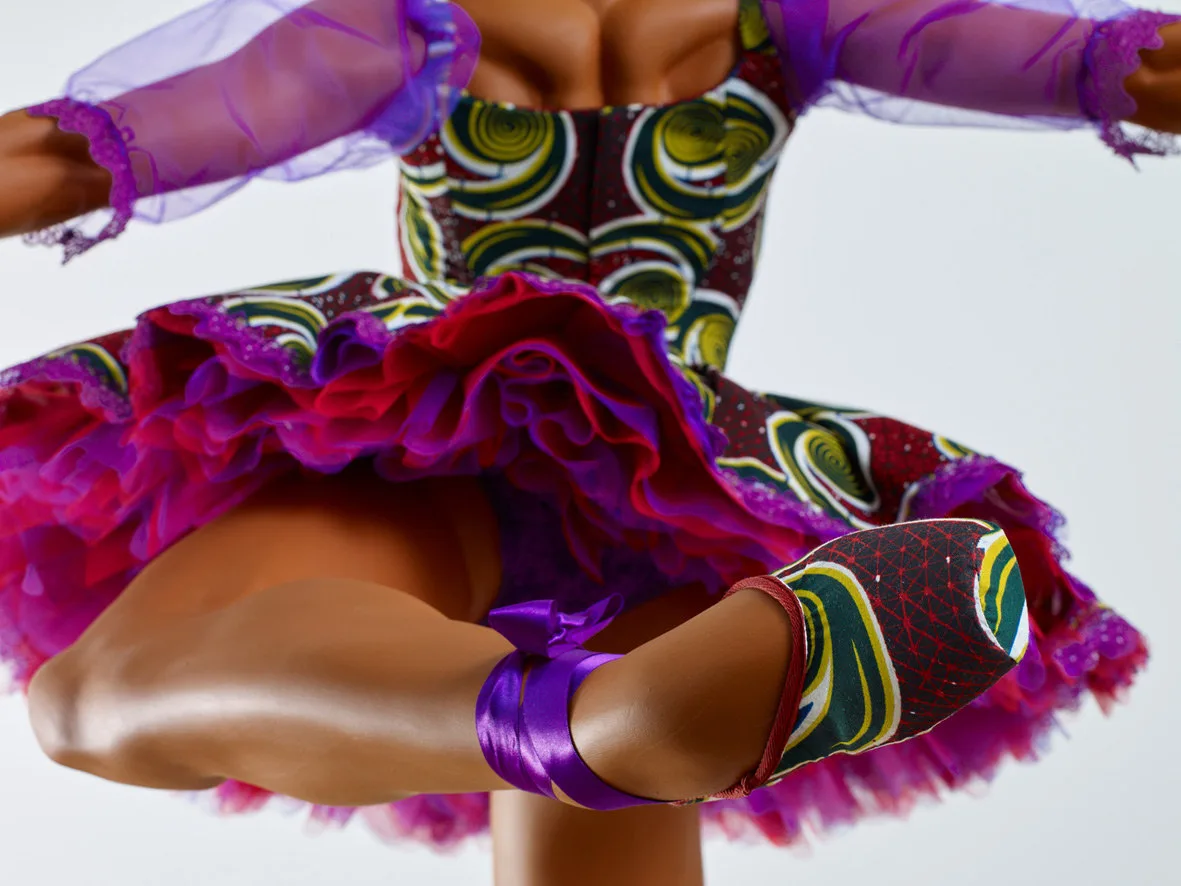 Yinka Shonibare, Globe Head Ballerina, 2012 - 2019