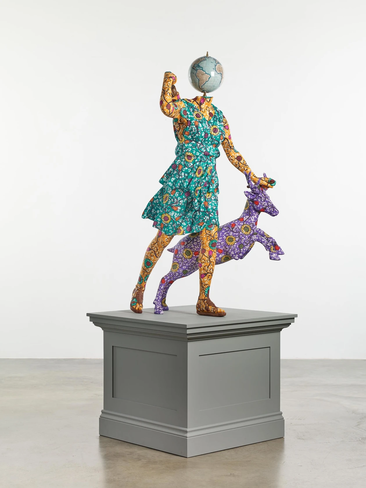 Yinka Shonibare Diana of Versailles, 2019 - 2020