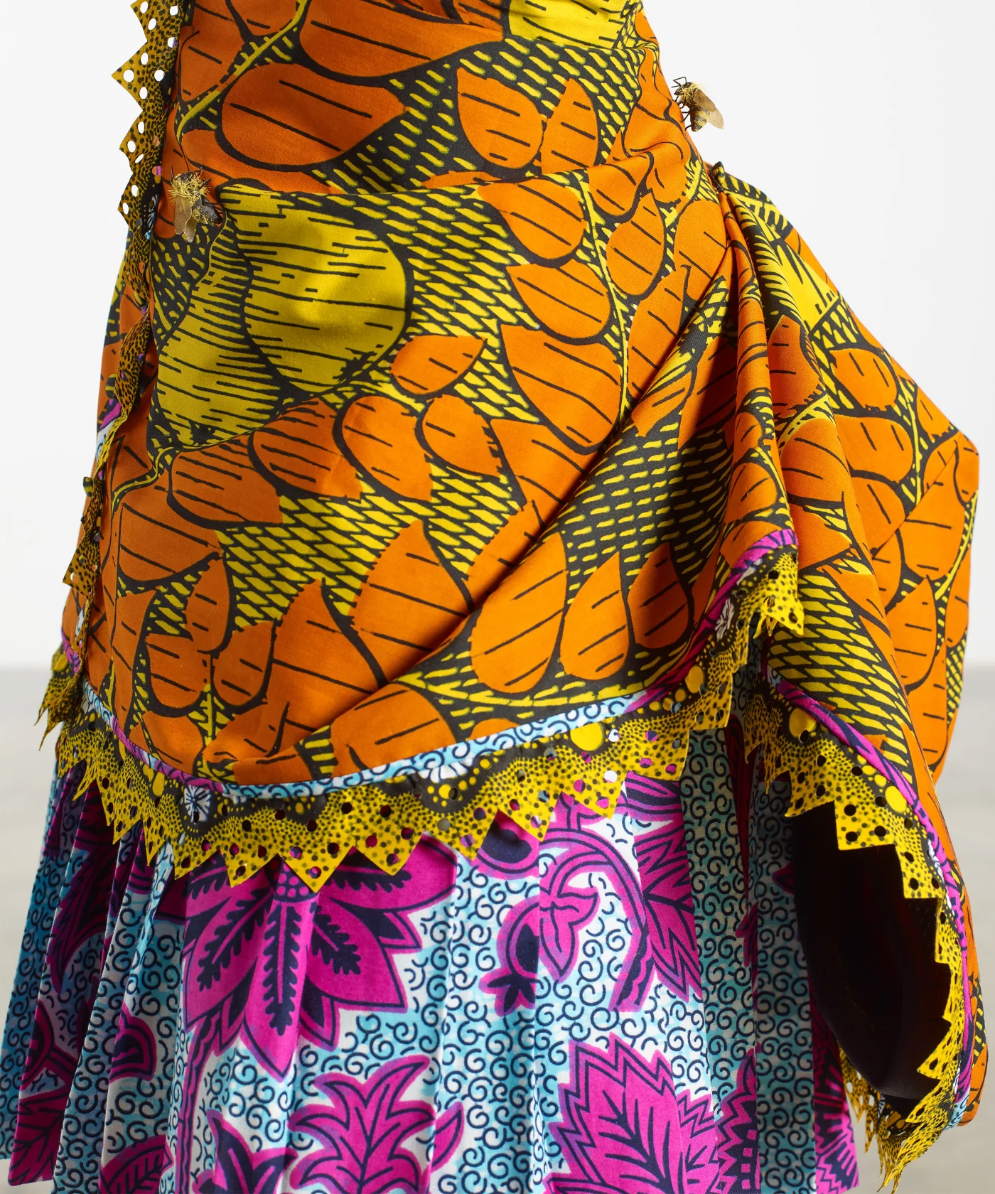 Yinka Shonibare, Beekeeper Girl II, 2022