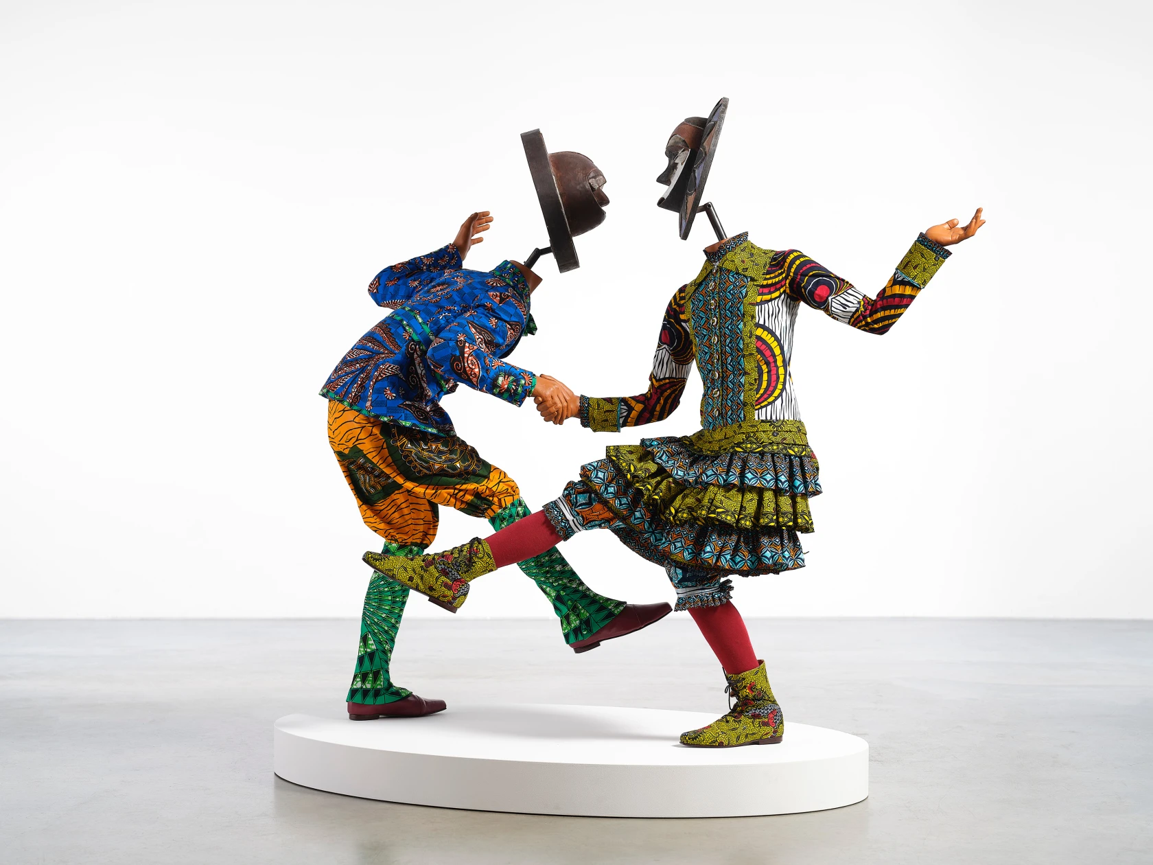 Yinka Shonibare Sun Dance Kids (Boy and Girl), 2023