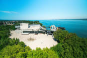 Image: Das Festspielhaus Bregenz liegt direkt am Bodensee. © KoenigsFreunde // Kongresskultur Bregenz