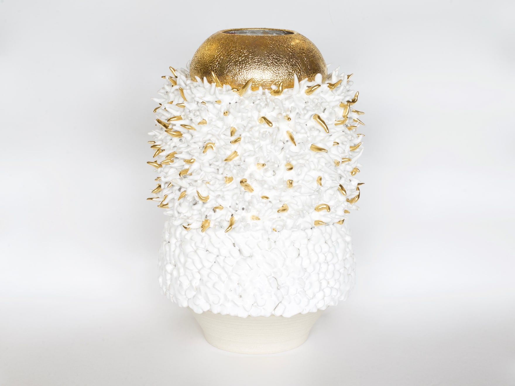 King Houndekpinkou, The Widow of Light: Pearls & Gold Spikes, 2022