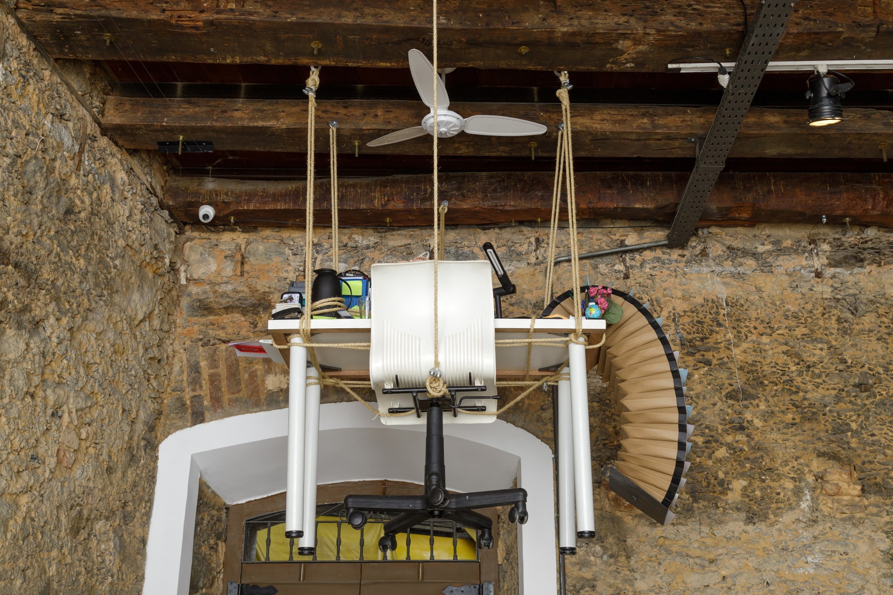 ABRE ALAS #18, Érica Storer, Sonhe Alto Trabalhe Muito - Vá Longe #06, 2022