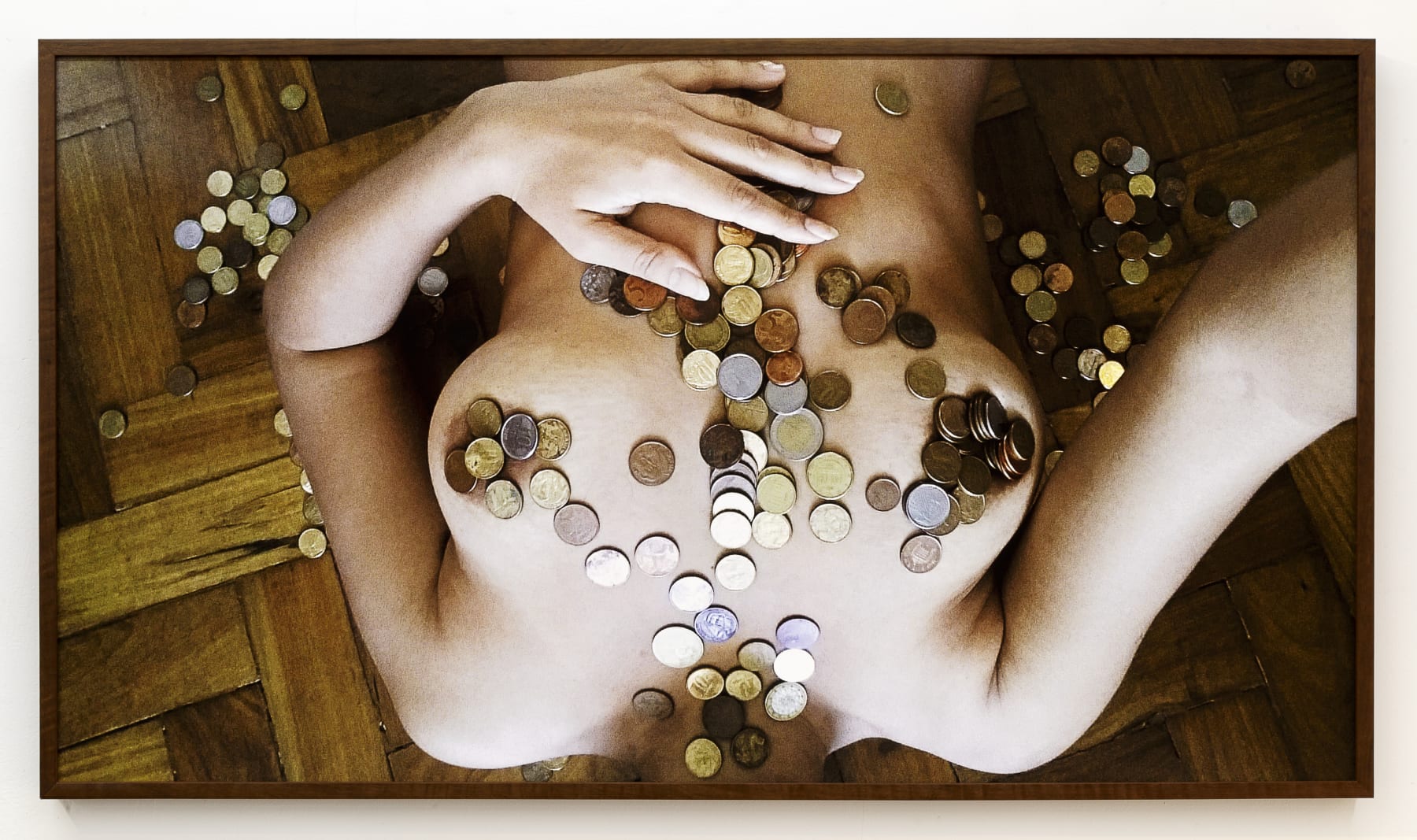 Aleta Valente, Economia Doméstica, 2019