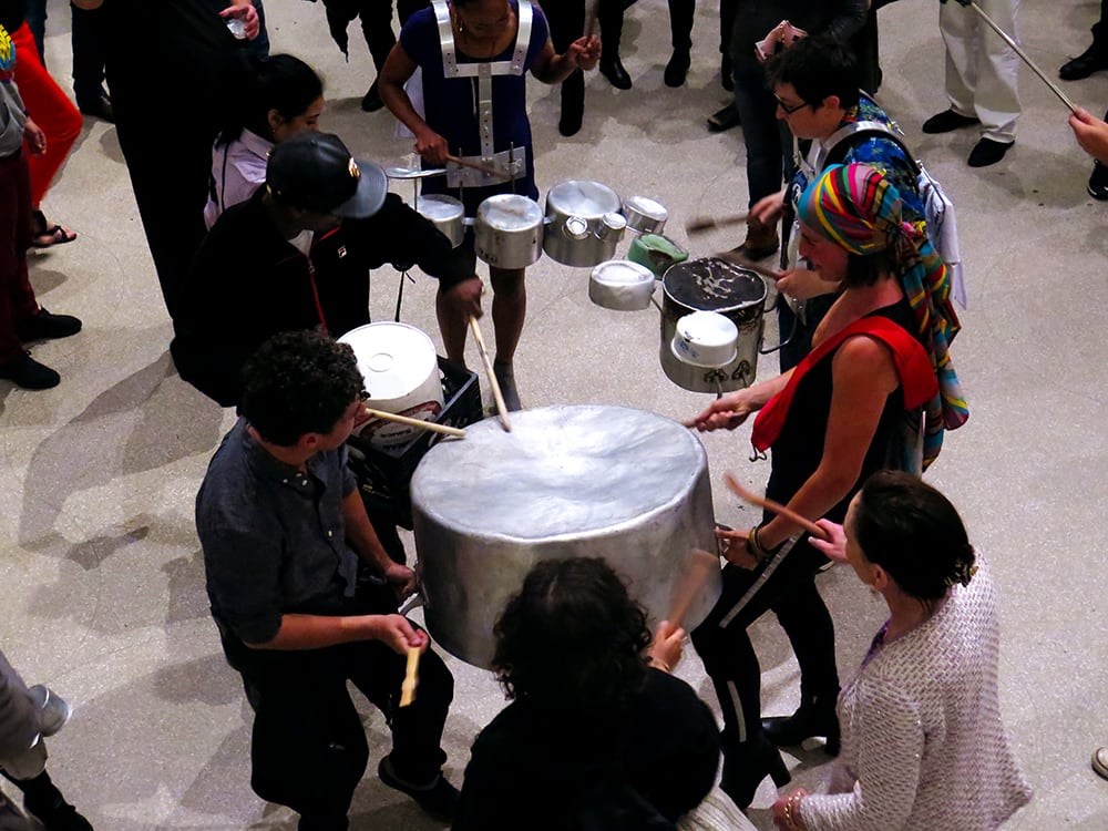 OPAVIVARÁ!, Batuque na Cozinha [Drumming Kitchen], 2015