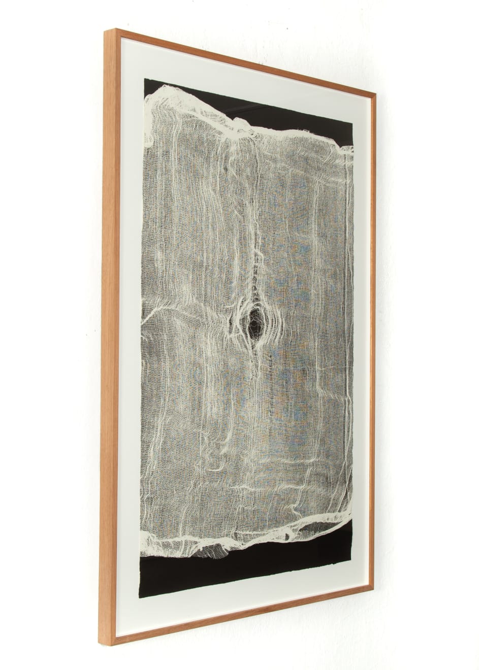 Maria Laet, Sem título (gaze) [Untitled (gauze)], 2013/2017