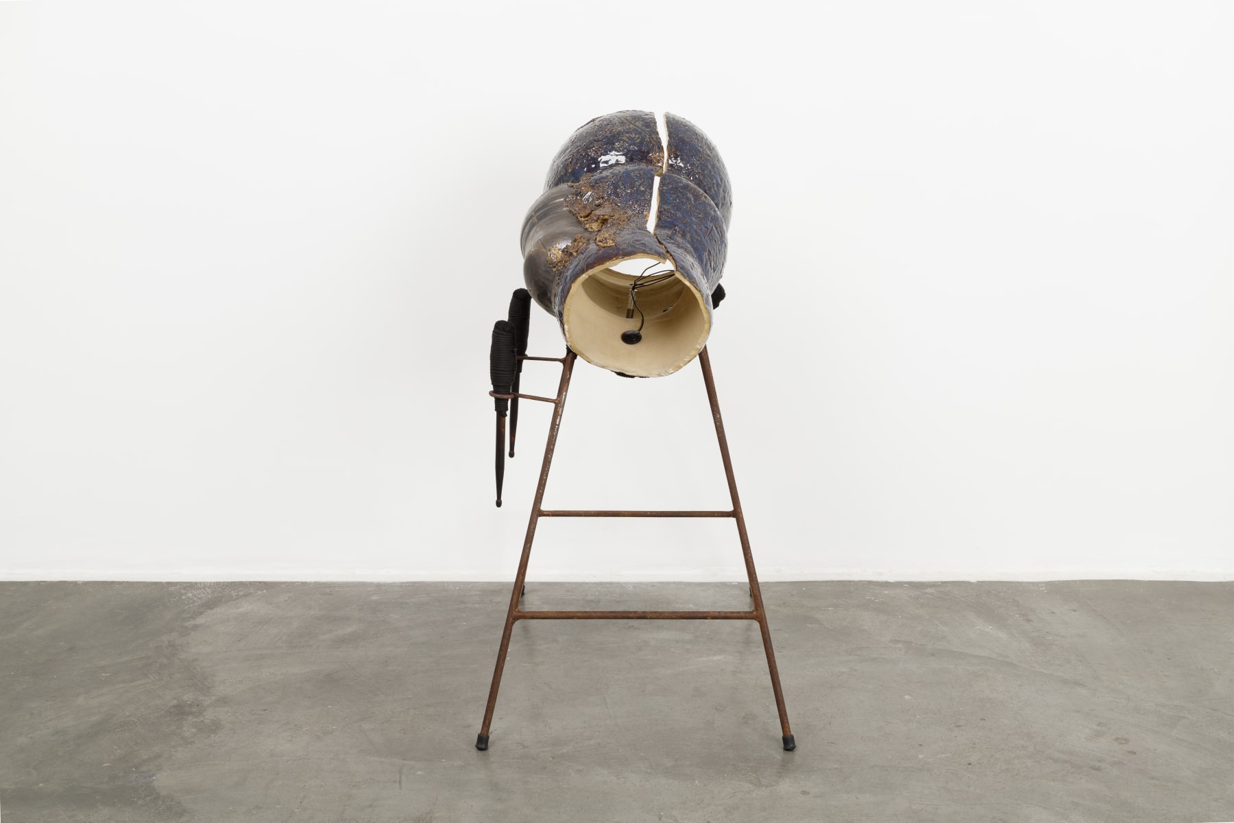 Rodrigo Torres, Sinos D’água, 2022