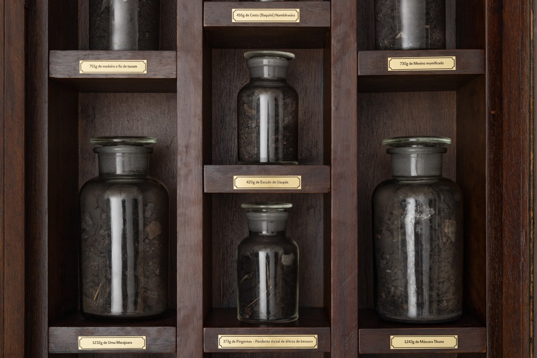 Denilson Baniwa, Amaáka (Coivara), Cápsulas de uma memória em trânsito [Capsules of a memory in transit], 2020