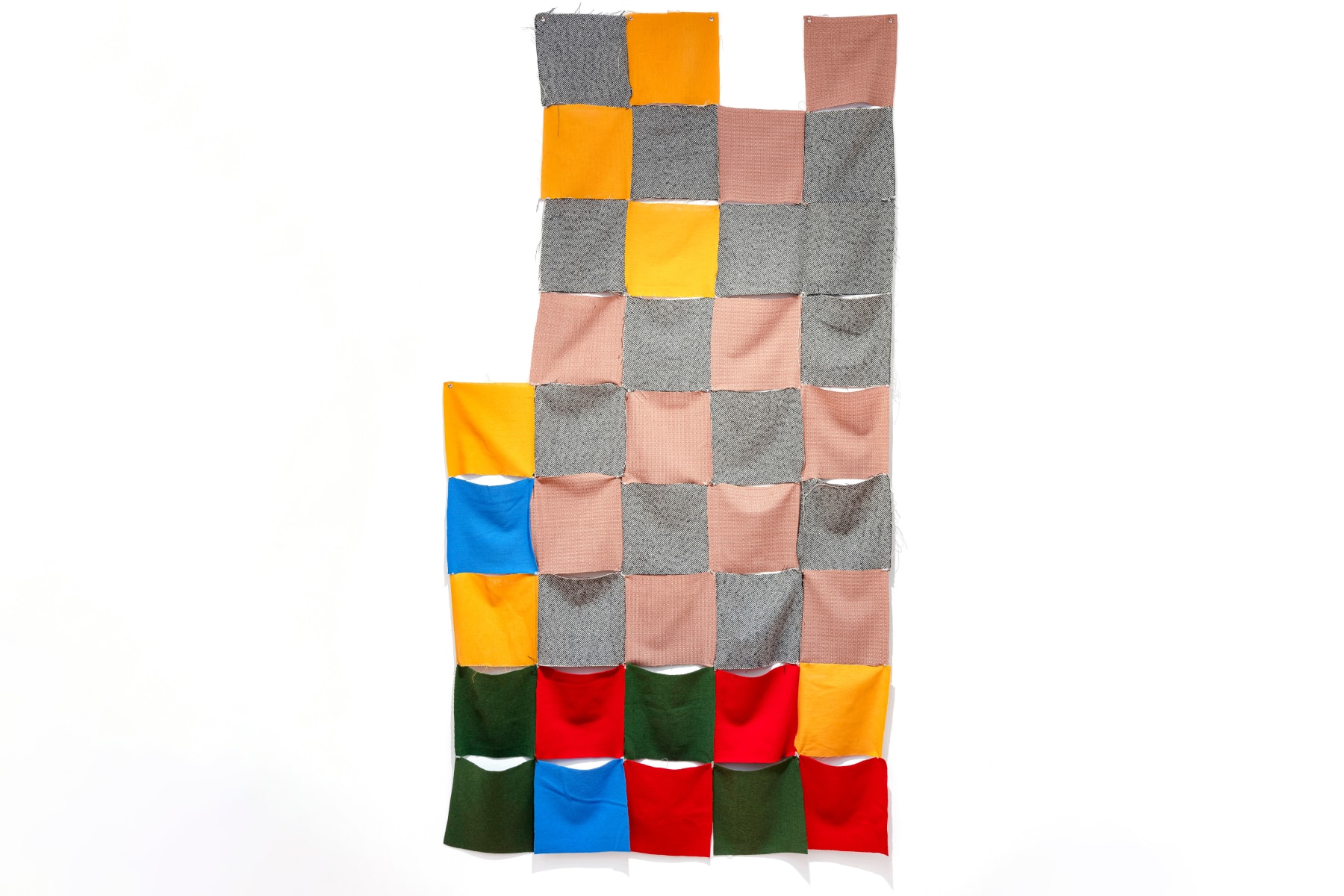 Luisa Brandelli, O terno do boto cor-de-rosa, 2022