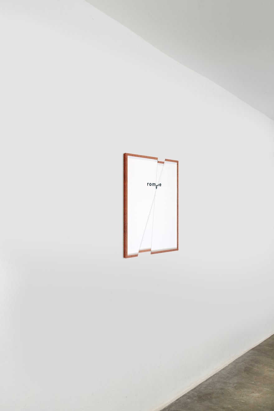 Renata Lucas, quadroquadro (rompe), 2020