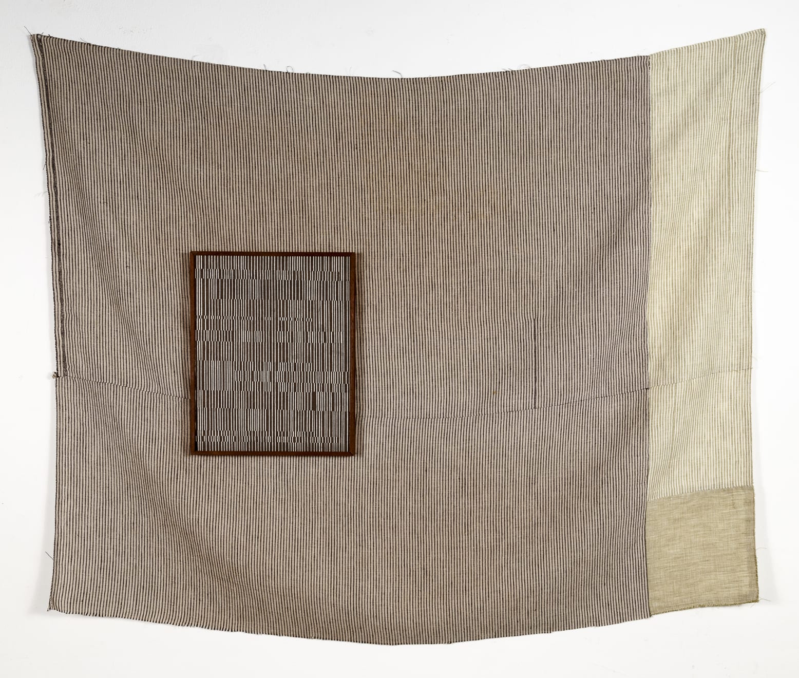 João Modé, Construtivo [Paninho] listras e colagem, 2019