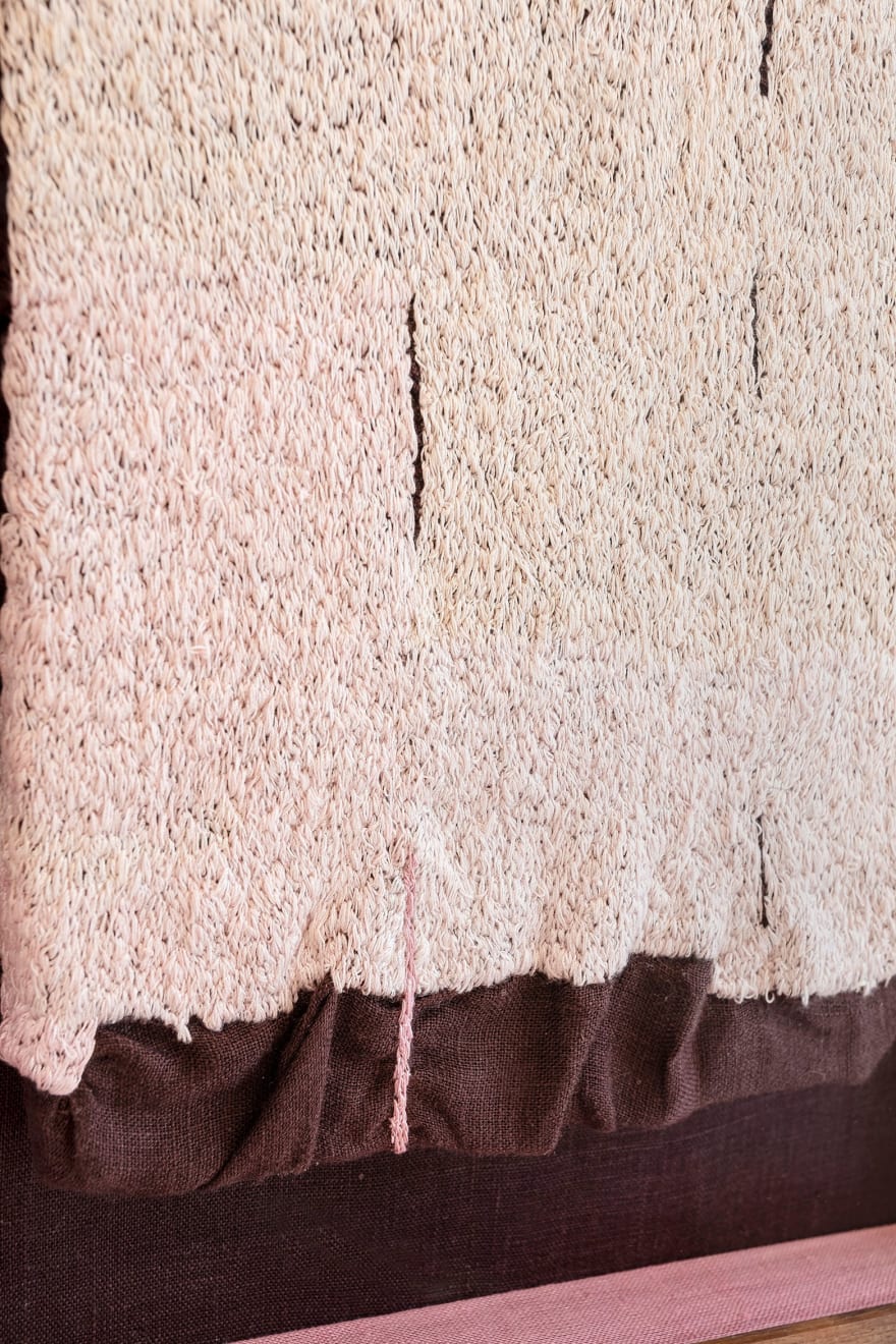 João Modé, Enquanto as pedras esperam, 2022