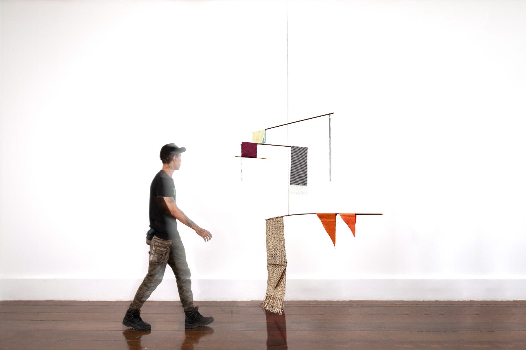 João Modé, Construtivo [Paninho], Móbile, 2019