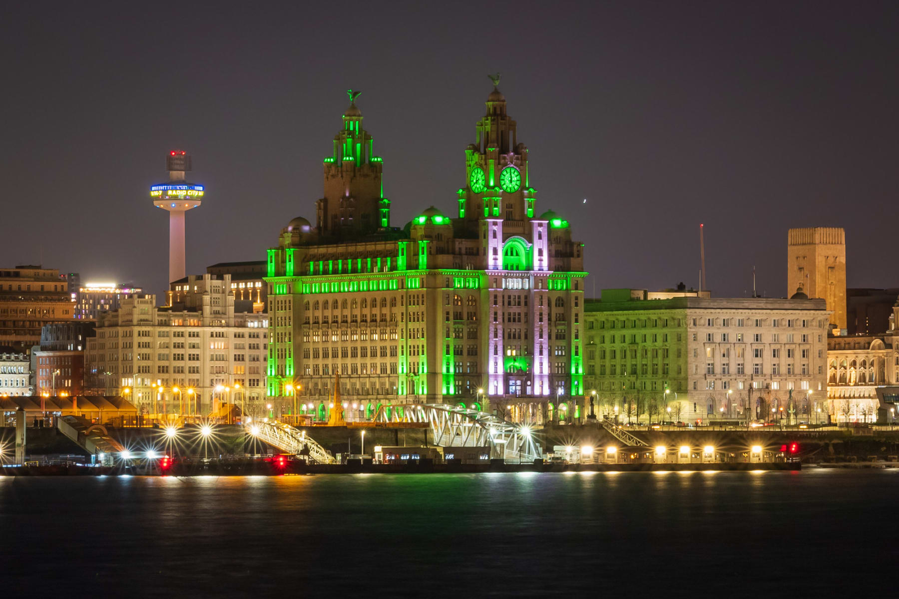 Ant Dailey, Green Lights - Liver Building, 2021