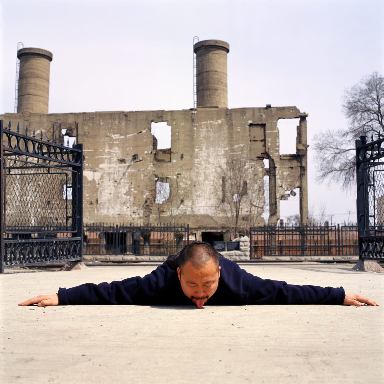 苍鑫 Cang Xin, 交流系列 IV Communication Series IV 部队遗址 Site of Unit, 2004