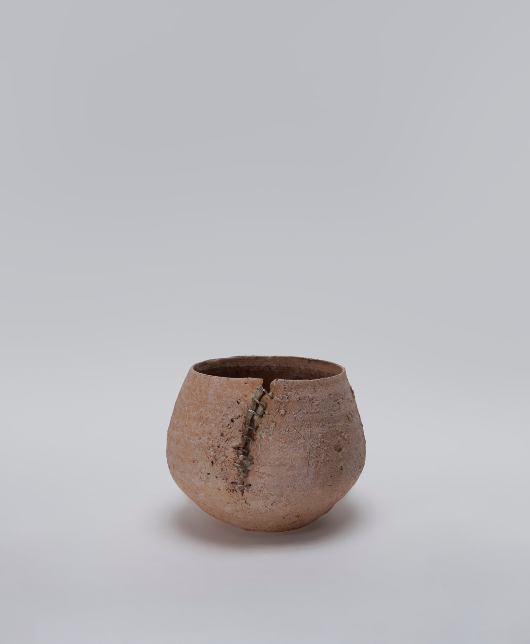 Masatomo Toi, Tsugi Hagi #Fissure, 2024