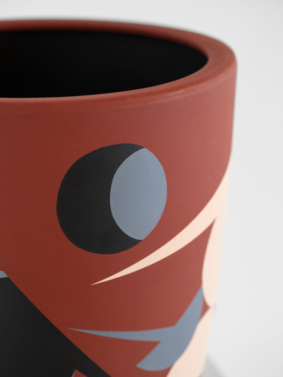 James Reka, Urrn One, 2024