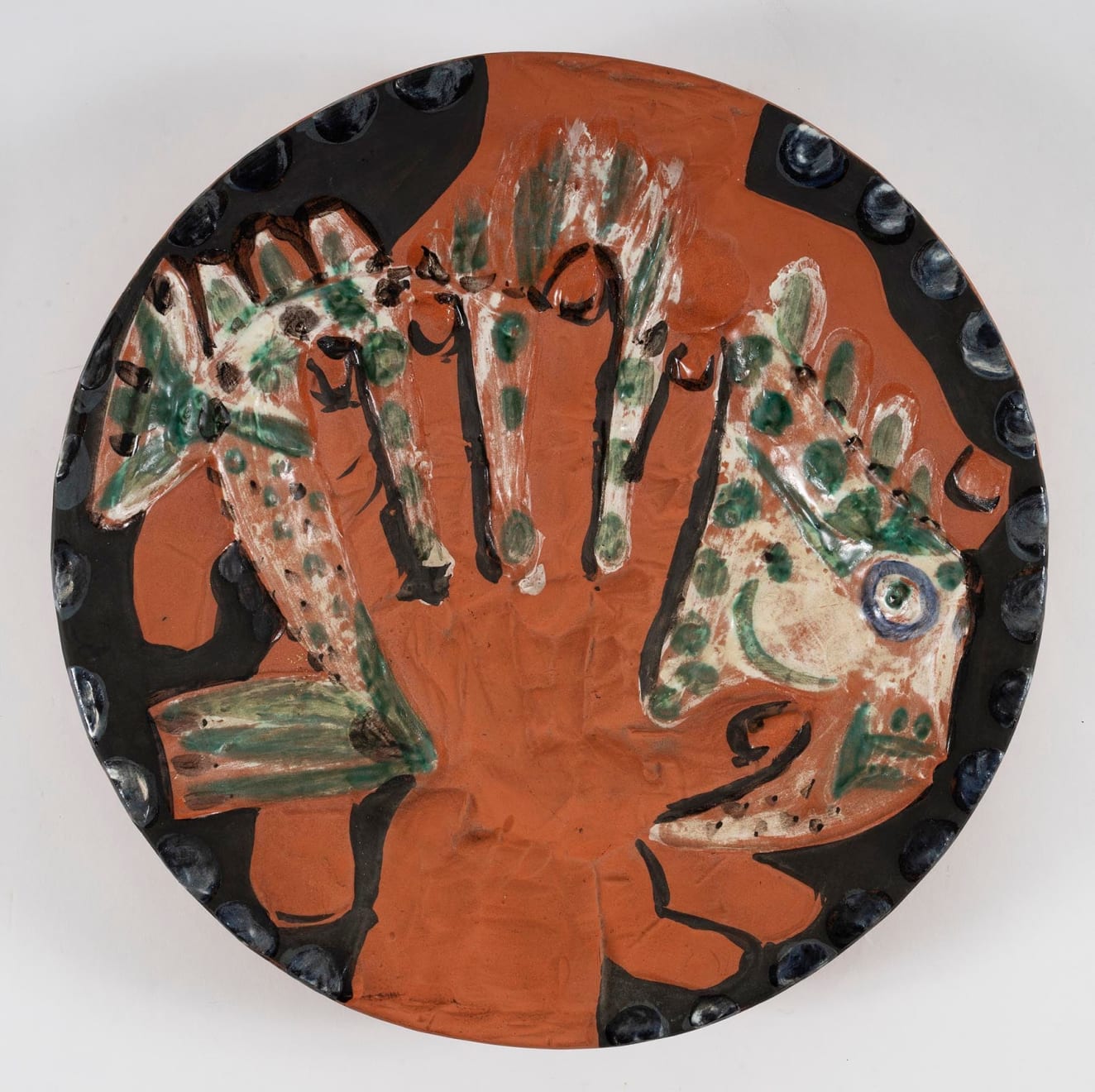 Pablo Picasso (1881-1973), Mains au poisson (A.R. 214), 1953