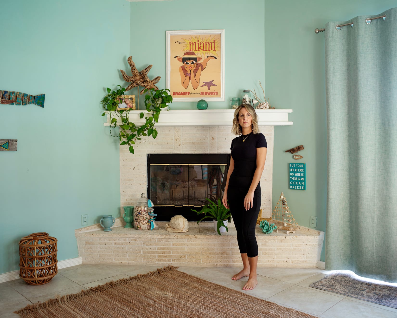 Anna Fox & Karen Knorr, Resident, Jupiter, Florida, 2024