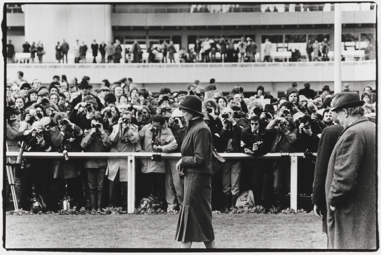 Dafydd Jones, Lady Diana Spencer surrounded by photographers. Sandown Park, 1982