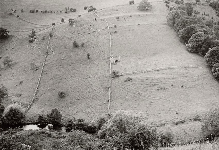 Paul Hill, Stone Barn and Wall, Dovedale , 1989