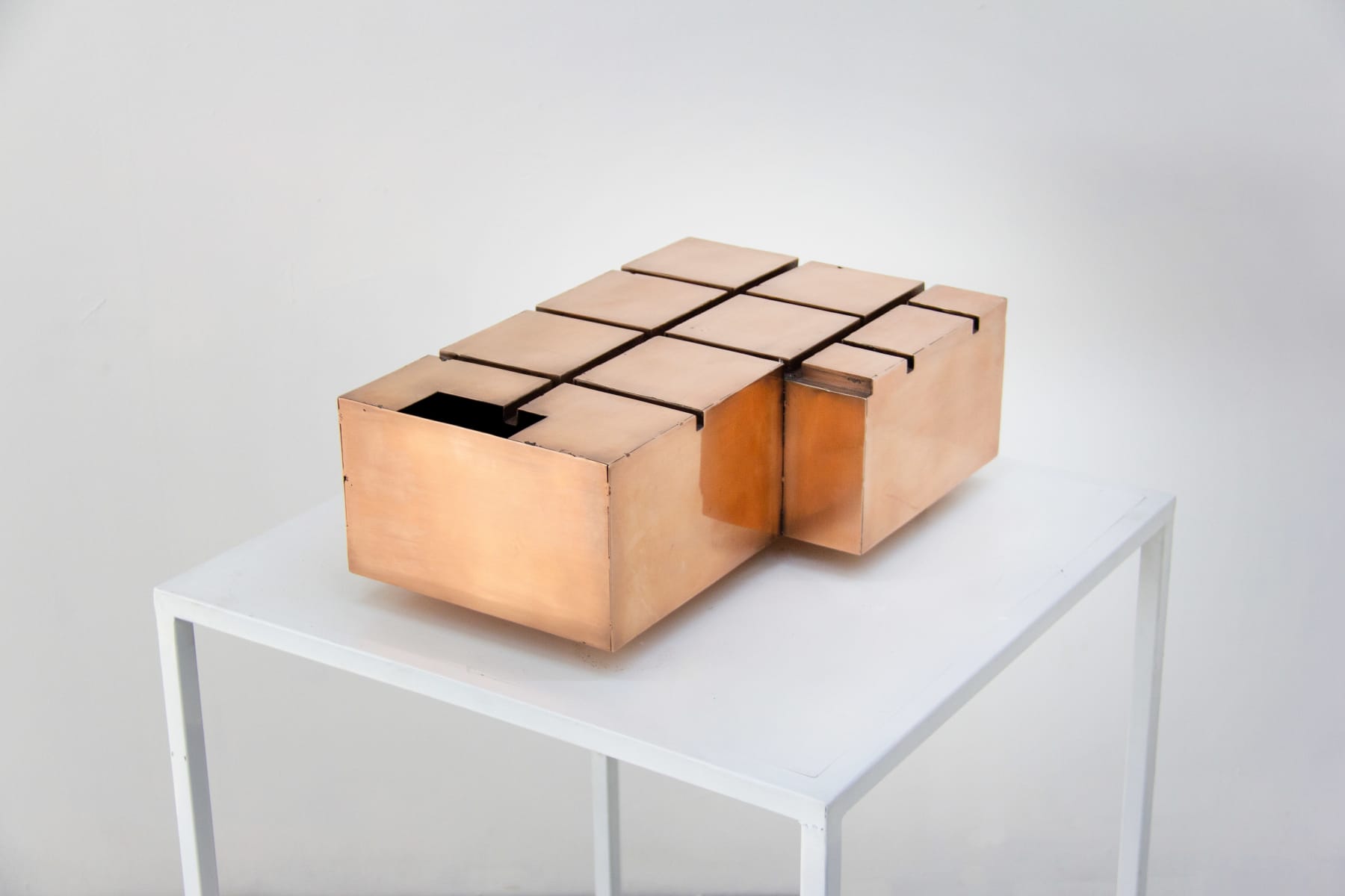 Yeni Mao, fig 21.2 Calle Jose Azurta 271, 2021