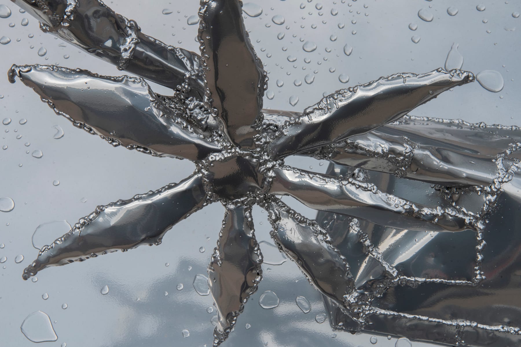 Jesse Pollock, Chain, 2022