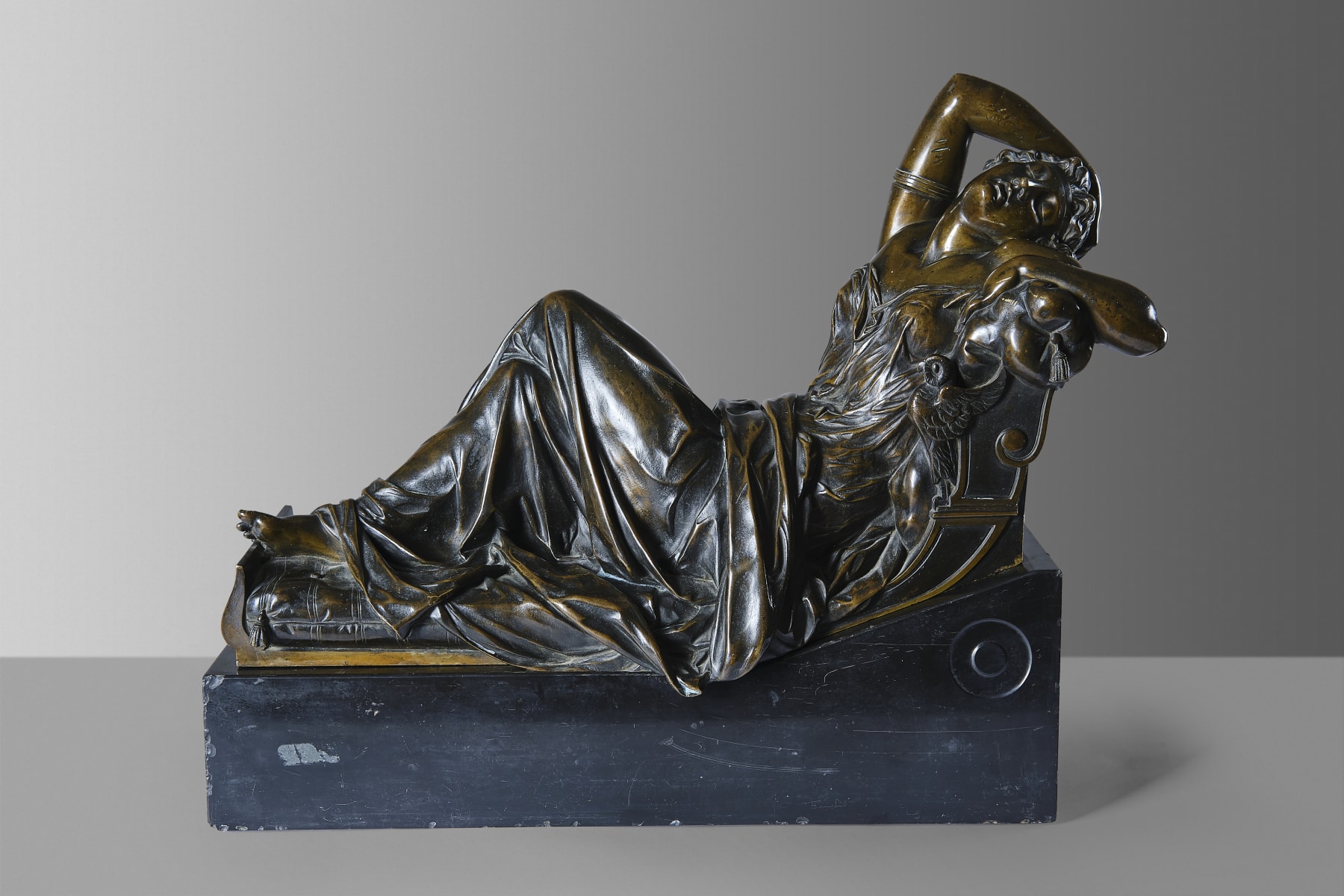 Bronze sculpture depicting abandoned Ariadne, end of XIX century