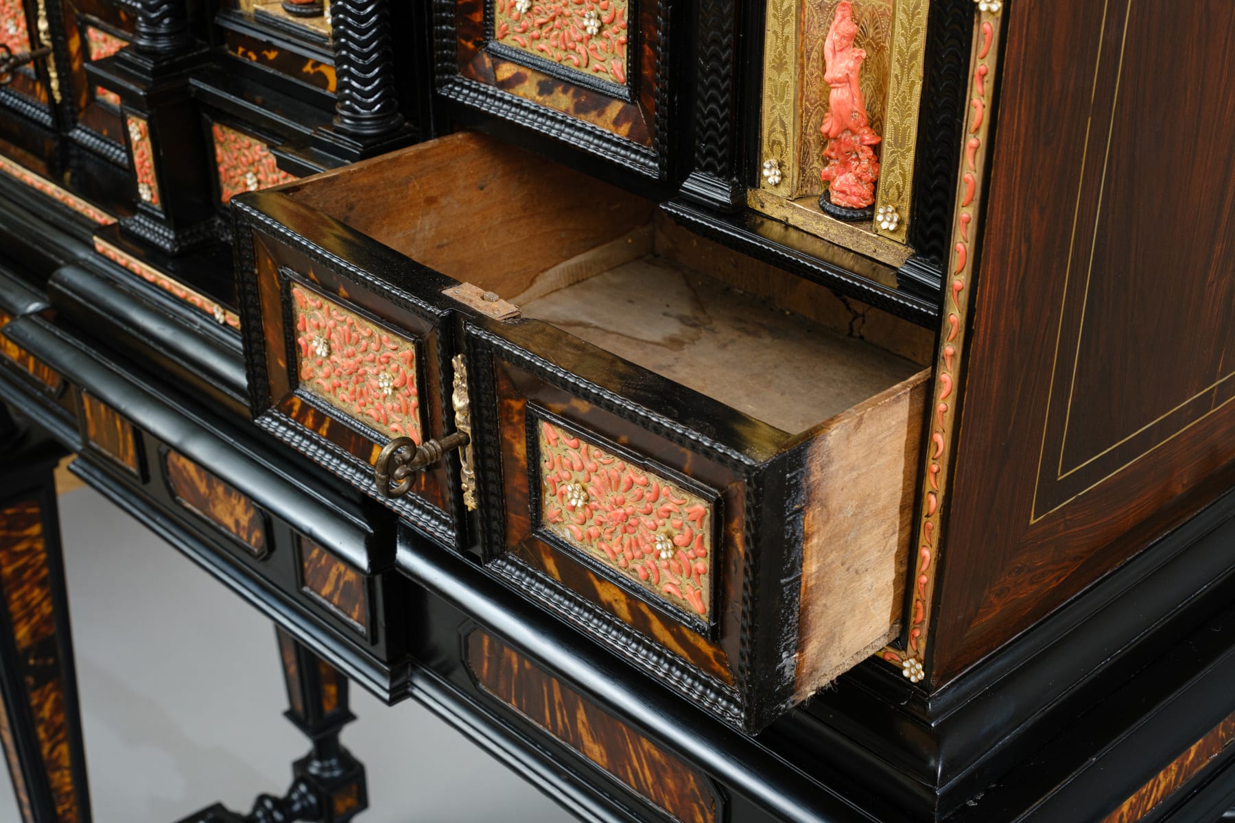 CABINET, Palermo, second half of the 17th century