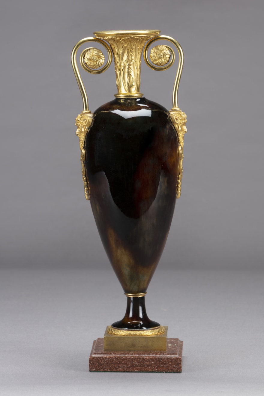 Dihl e Guérhard, Double handle vase , Parisian manufacture, late 18th century