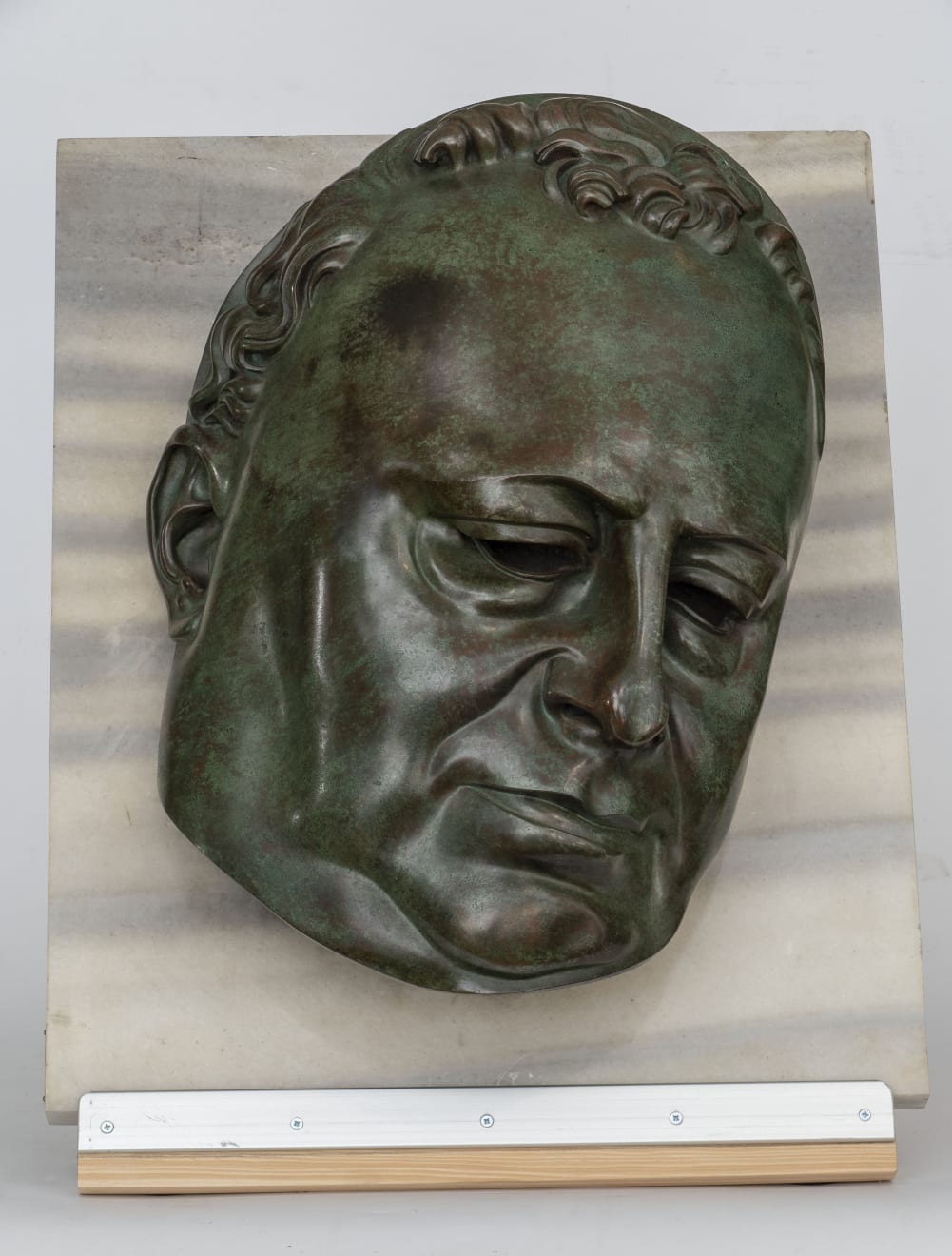 Adolfo Wildt, MASCHERA DI CESARE SARFATTI, 1928