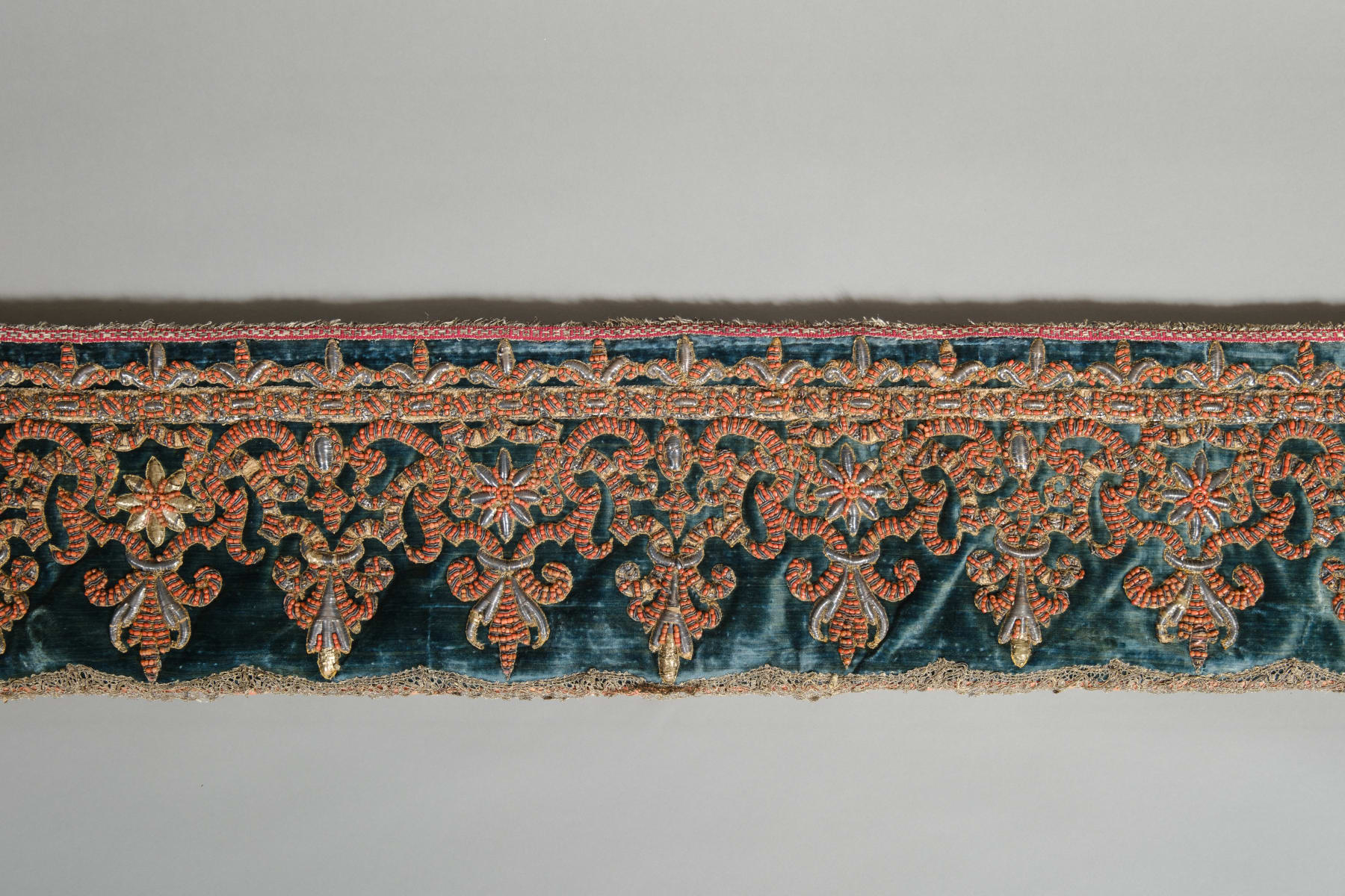 Giovanni Rassanelli called il Fiorentino (attr.), EMBROIDERED FLOUNCE, Trapani, late 17th century