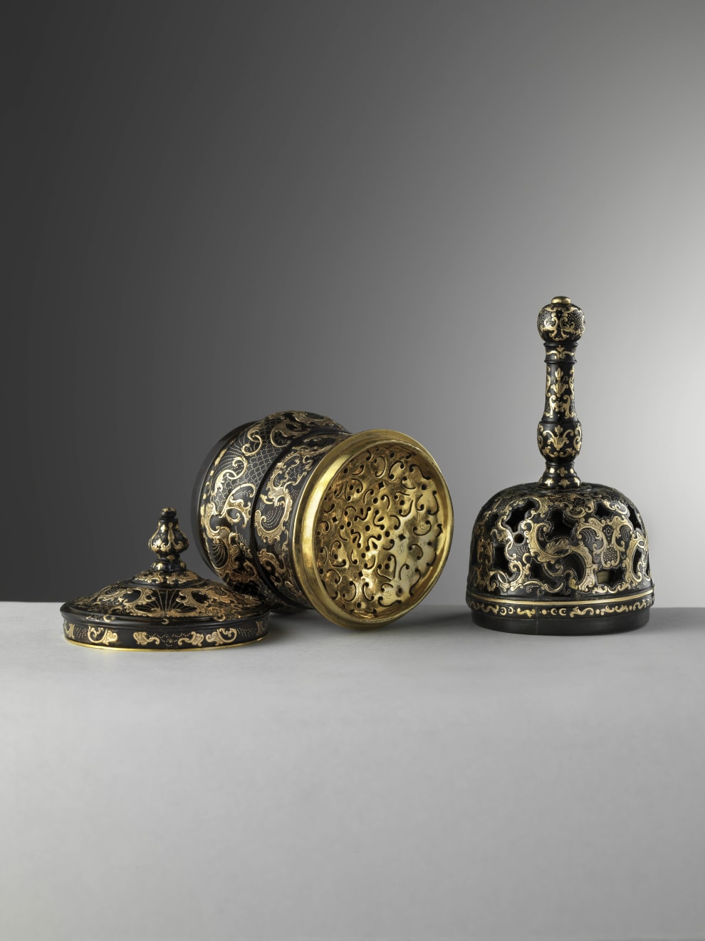 Attr. to Giuseppe and Gennaro Sarao, INKWELL , Naples, 18th century (1720-1740)