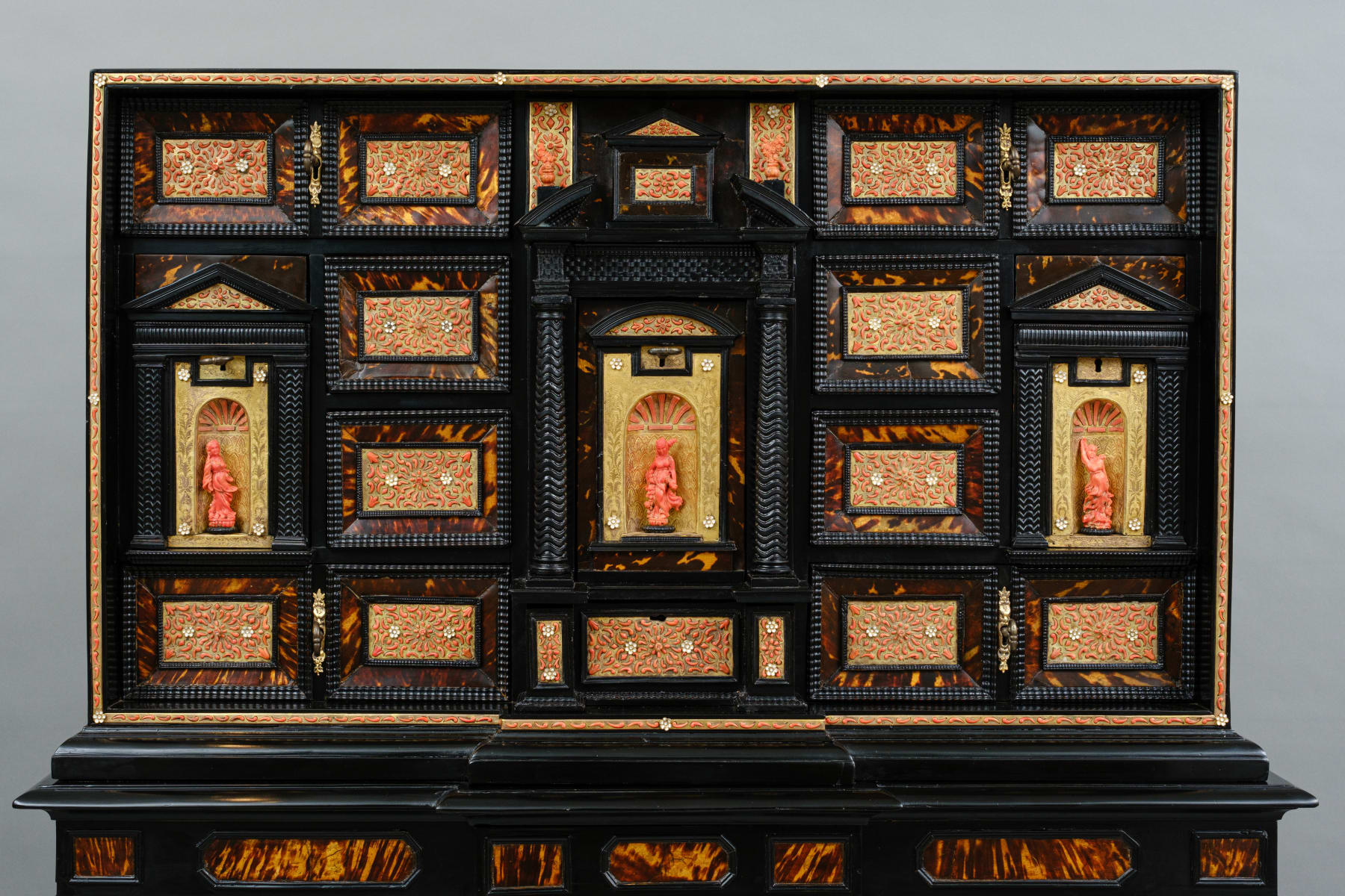 CABINET, Palermo, second half of the 17th century