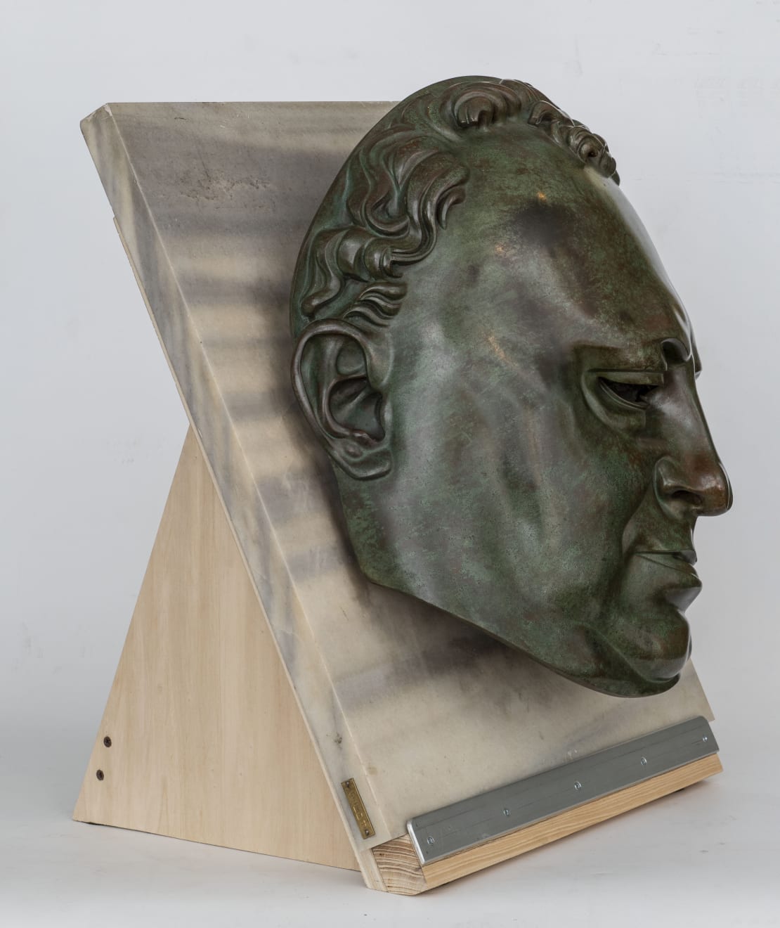 Adolfo Wildt, MASCHERA DI CESARE SARFATTI, 1928