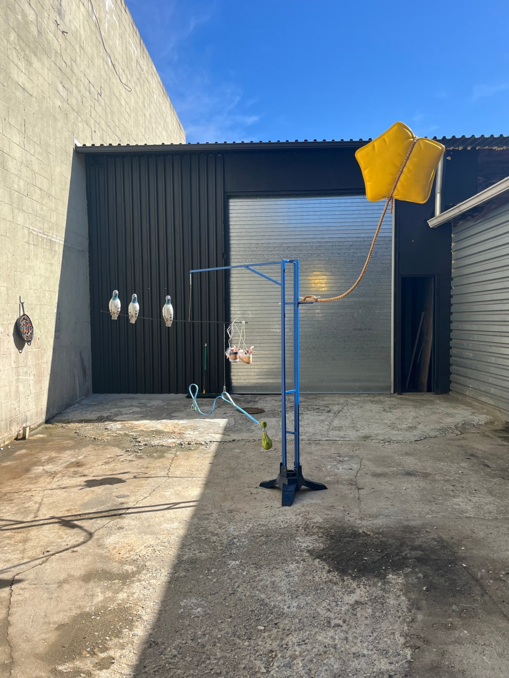 Stuart Lantry, Birds of a Feather, 2024