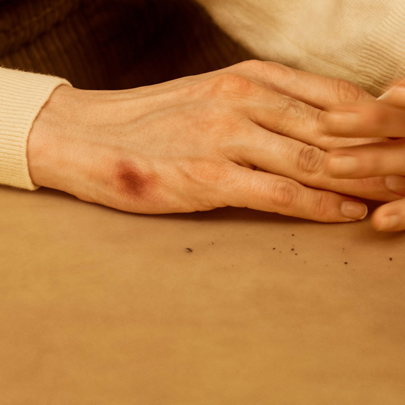 Casper Sejersen, Hands on Latex, 2019