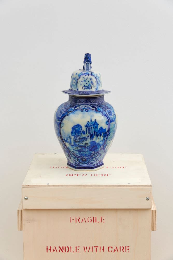 Meekyoung Shin, Translation Vases