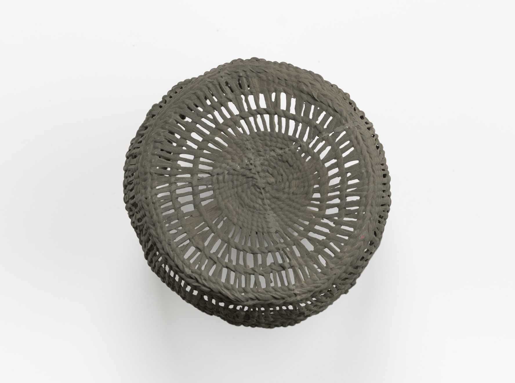 Sara Siestreem (Hanis Coos), transtemporal clam basket, 2022