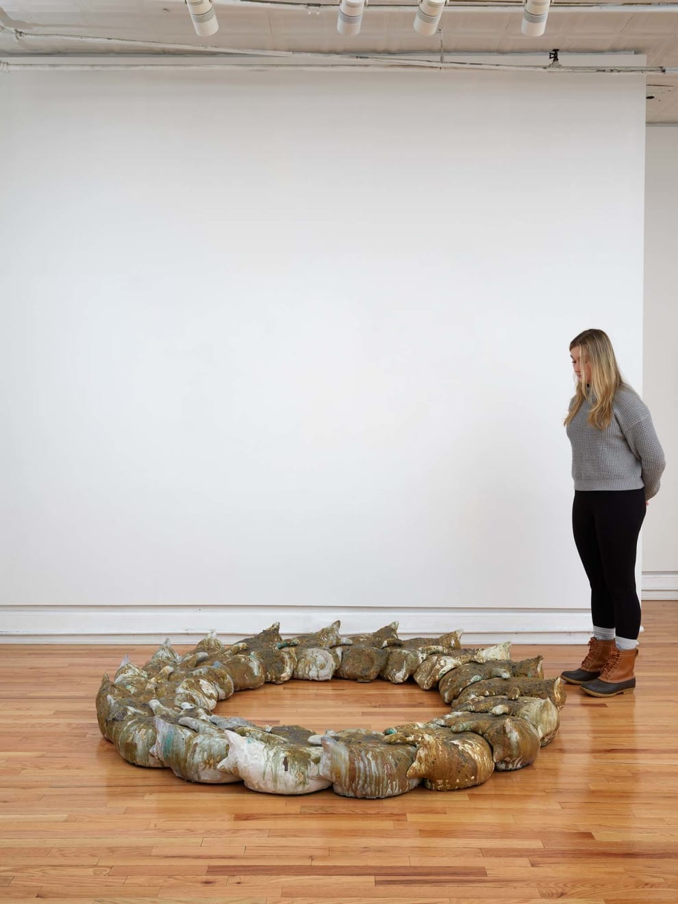 Malia Jensen, Imperfect Circle, 2016