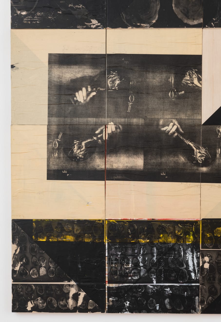 Sara Siestreem (Hanis Coos), glass bat, 2024