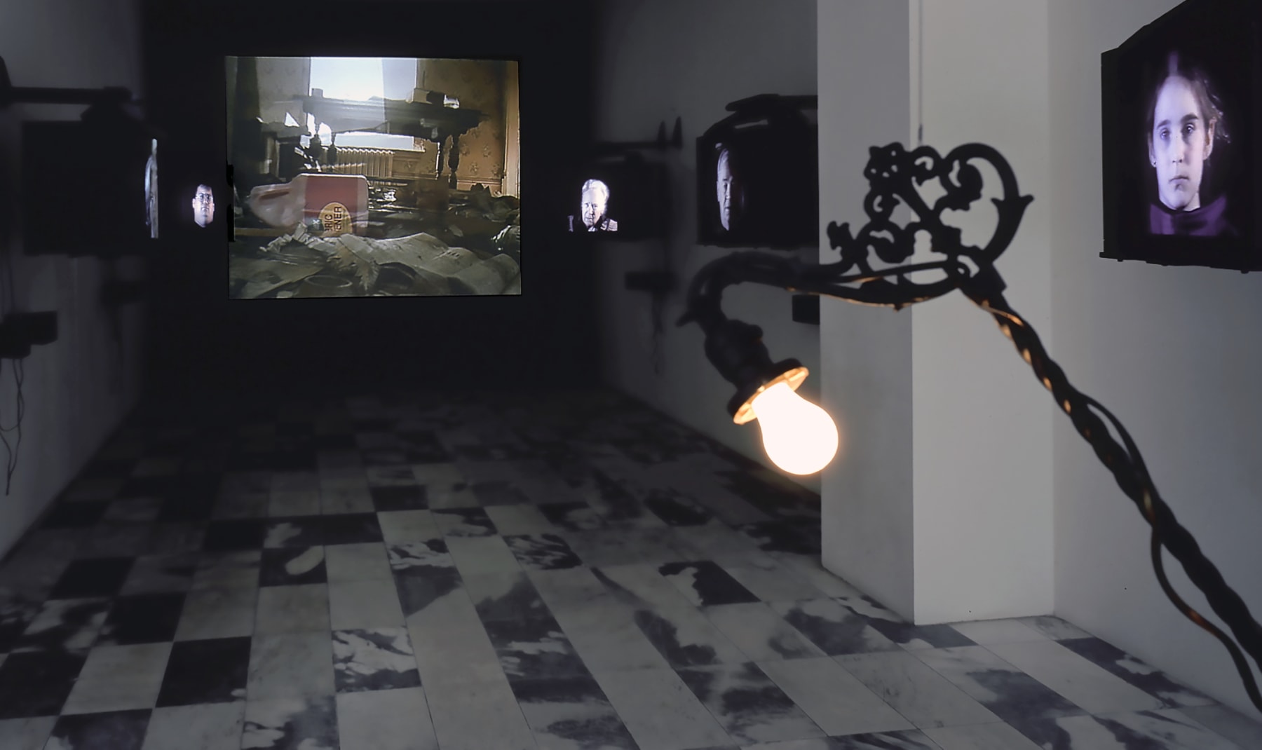 Mary Lucier, Floodsongs, 1998