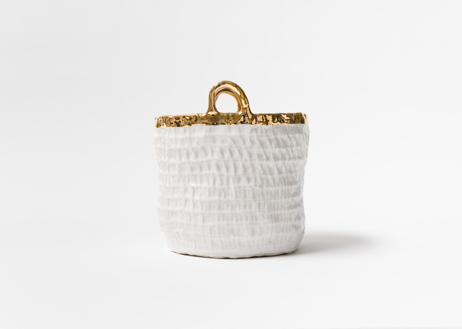 Sara Siestreem (Hanis Coos), milk and honey, 2024