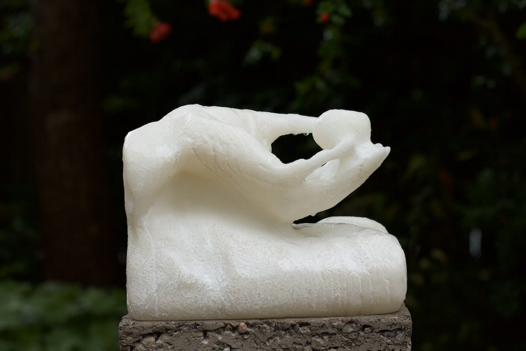 Malia Jensen, Hand (with Plum), 2020