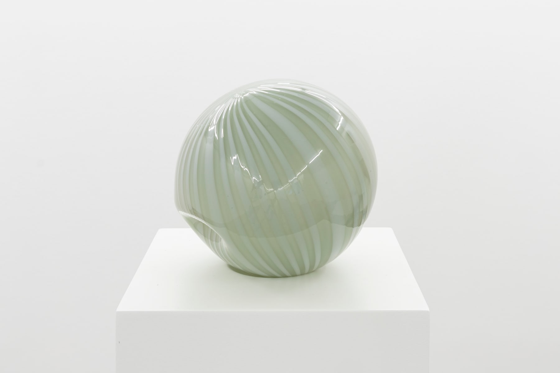 Andisheh Avini, Untitled, 2021