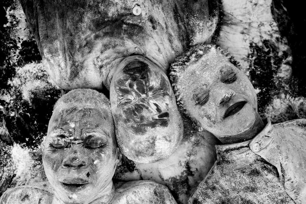 Mário Macilau, Untitled, Faith series, 2022