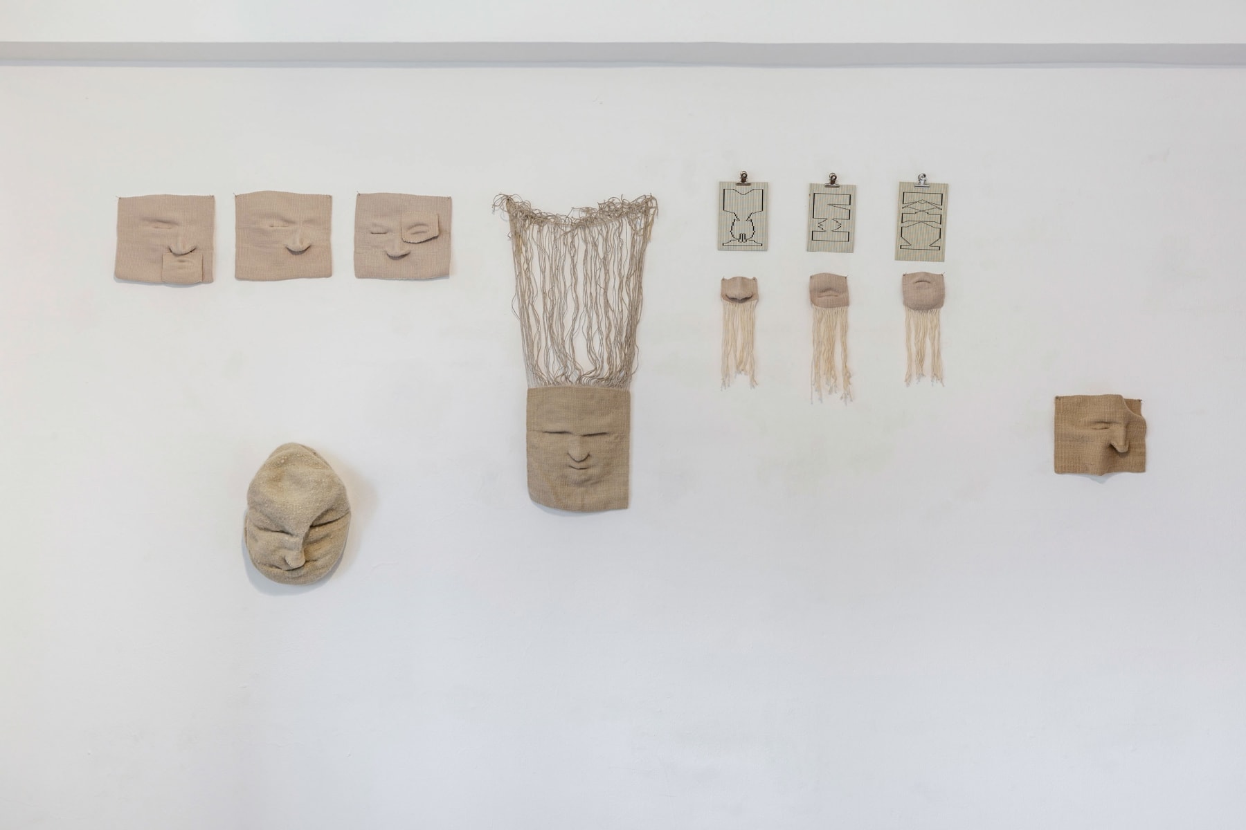 José Pérez, Caras que emergen - tríptico (Emerging faces - triptych), 2022