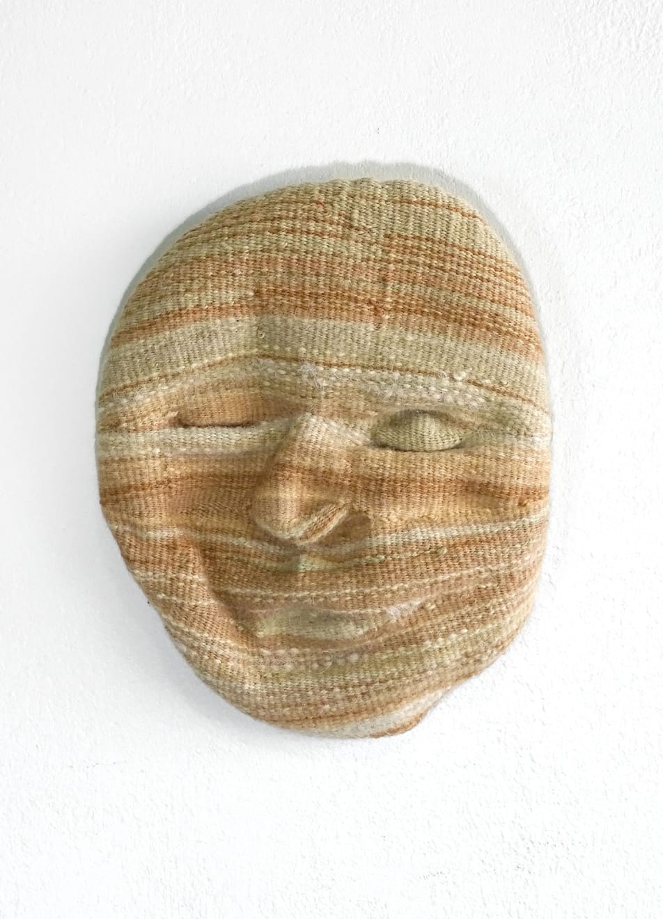 José Pérez, Cara tintes naturales (Natural dyes face), 2022