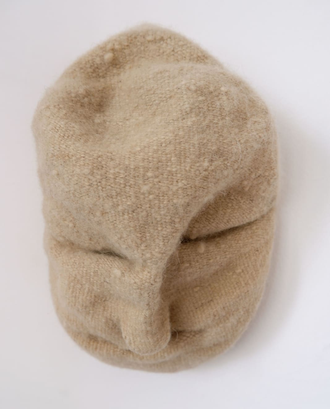 José Pérez, Cabeza aplastada (Crushed head), 2021